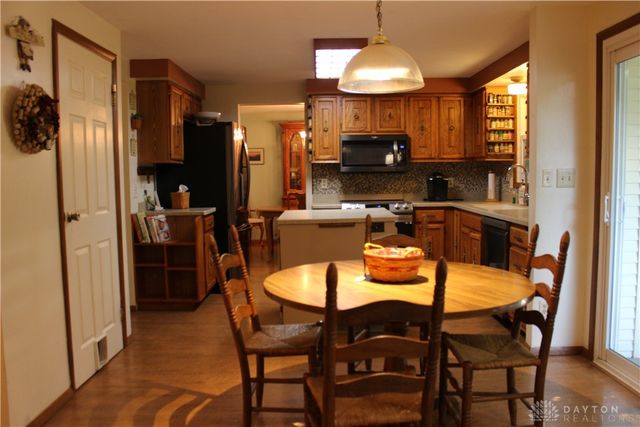4508 Falcon Circle, Dayton, OH 45424