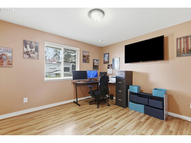 8701 Ne 109th Ct, Vancouver, WA 98682