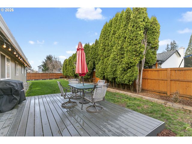 8701 Ne 109th Ct, Vancouver, WA 98682