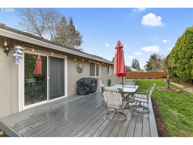 8701 Ne 109th Ct, Vancouver, WA 98682