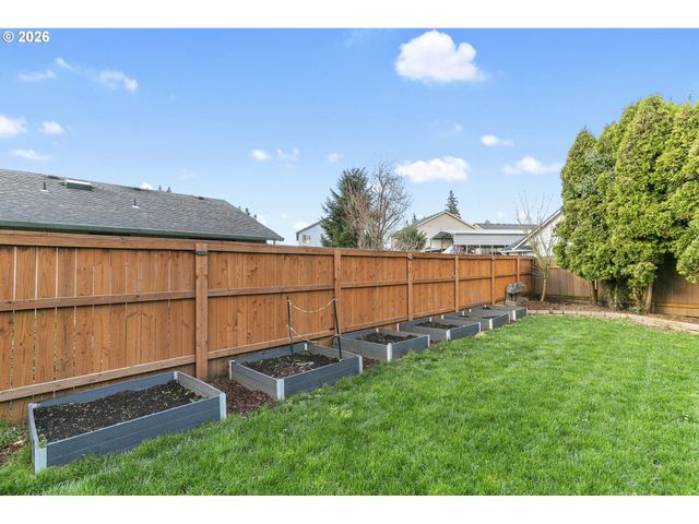 8701 Ne 109th Ct, Vancouver, WA 98682