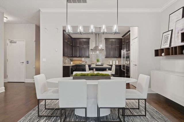 409 E Benton Place 409, Chicago, IL 60601