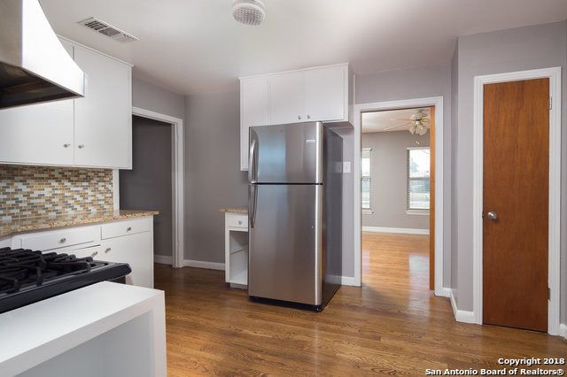 303 schmeltzer, San Antonio, TX 78213