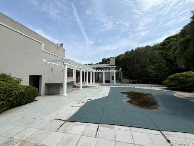 247 Barrett Road, Lawrence, NY 11559
