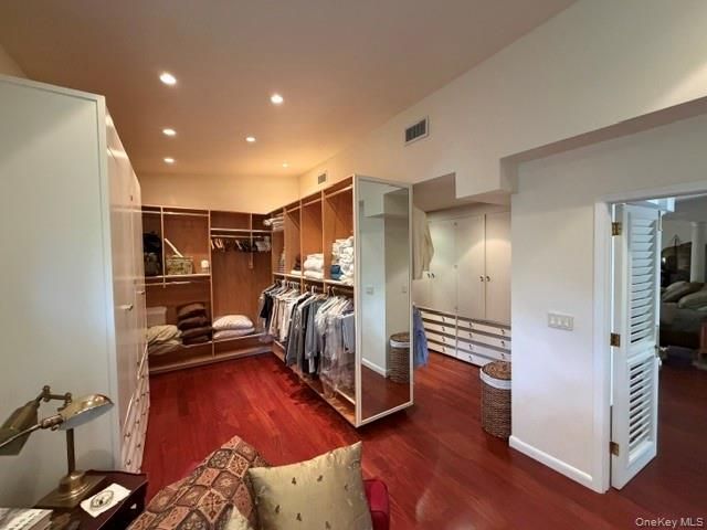 247 Barrett Road, Lawrence, NY 11559
