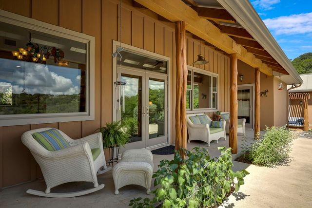 160 Antler Falls Run, Comfort, TX 78013