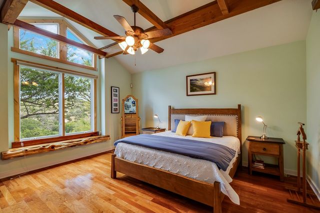 160 Antler Falls Run, Comfort, TX 78013