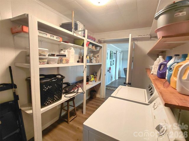 314 Blackberry Lane, Clyde, NC 28721