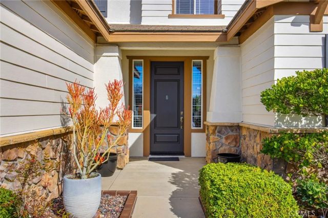 42730 Larry Lee, Temecula, CA 92592