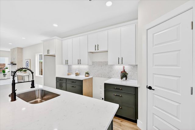 2505 Pennsylvania Avenue, Dallas, TX 75215