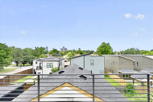 2505 Pennsylvania Avenue, Dallas, TX 75215