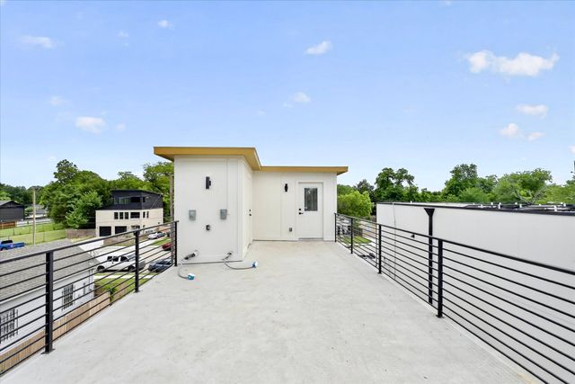 2505 Pennsylvania Avenue, Dallas, TX 75215