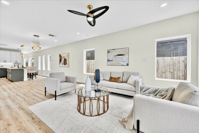2505 Pennsylvania Avenue, Dallas, TX 75215