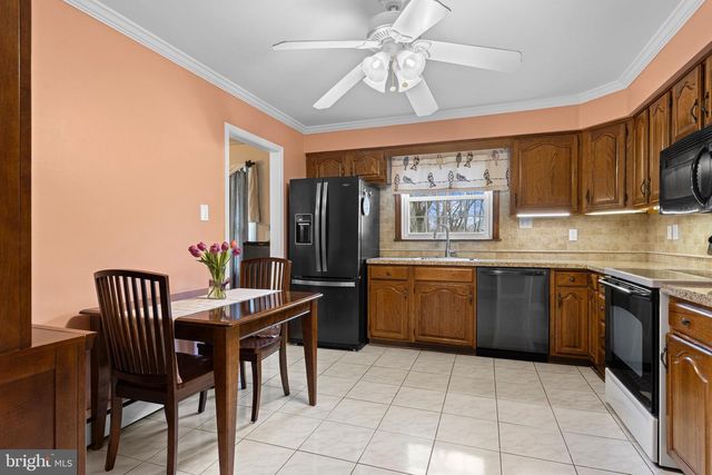 1409 E BOOT RD, West Chester, PA 19380