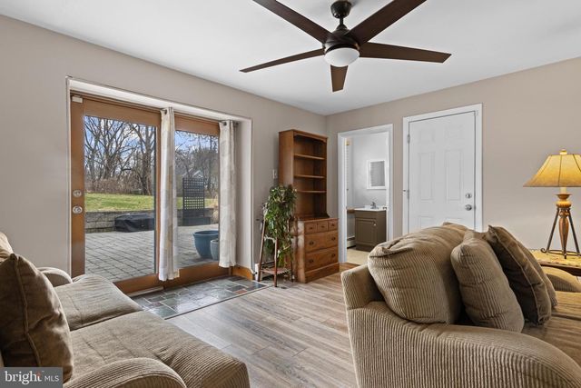 1409 E BOOT RD, West Chester, PA 19380