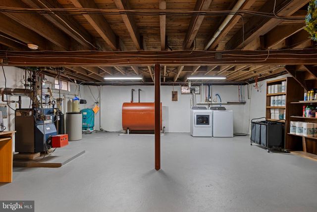 1409 E BOOT RD, West Chester, PA 19380