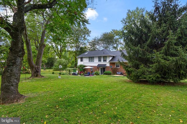 1409 E BOOT RD, West Chester, PA 19380