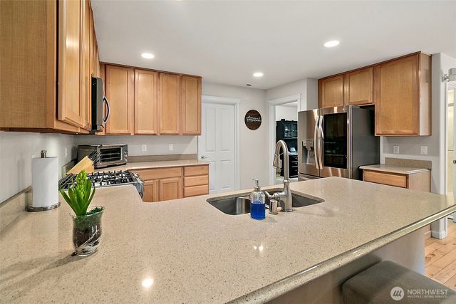 6415 Silent Creek Avenue SE, Snoqualmie, WA 98065