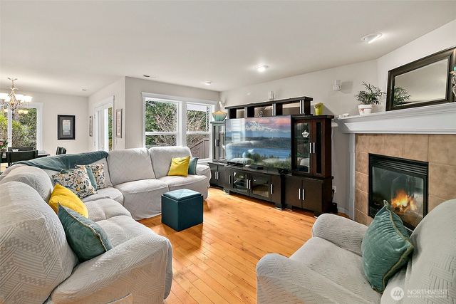 6415 Silent Creek Avenue SE, Snoqualmie, WA 98065