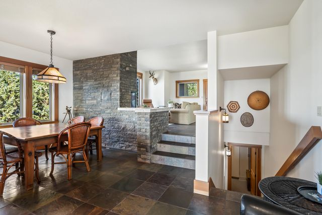 1829 SW Turnberry Place, Bend, OR 97702