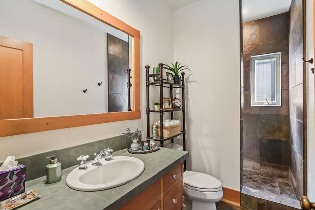 1829 SW Turnberry Place, Bend, OR 97702