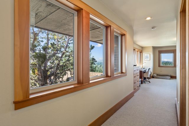 1829 SW Turnberry Place, Bend, OR 97702