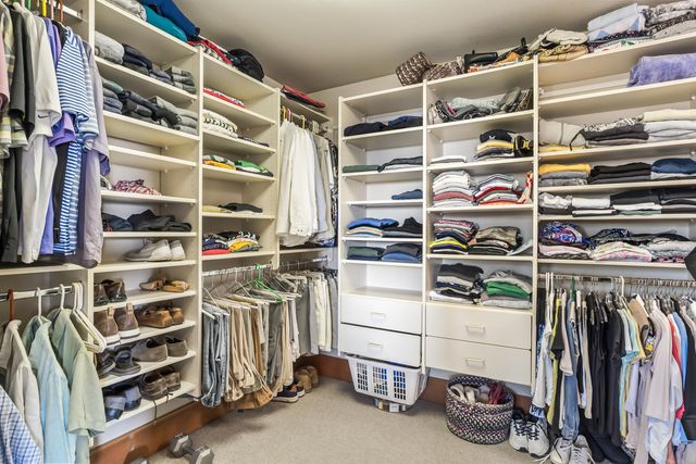 1829 SW Turnberry Place, Bend, OR 97702