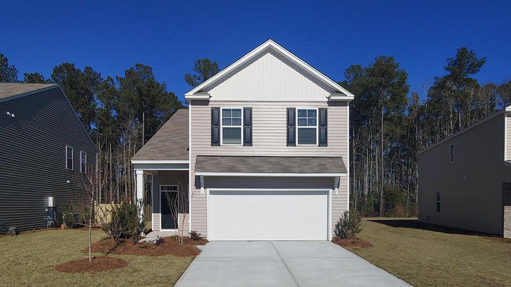 177 Lagoona Drive, Summerville, SC 29483