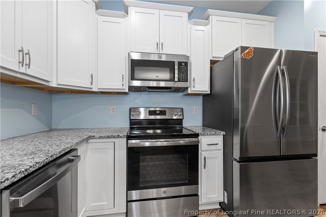 12 Stonecliff Lane, Sanford, NC 27332