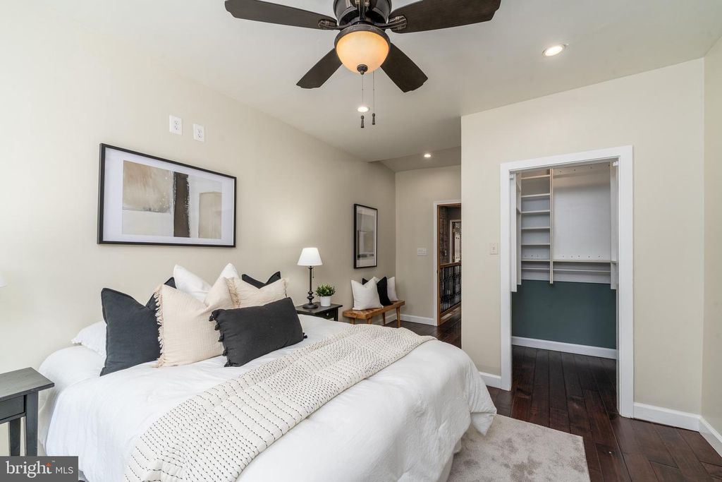 420 E CROSS ST E, Baltimore, MD 21230
