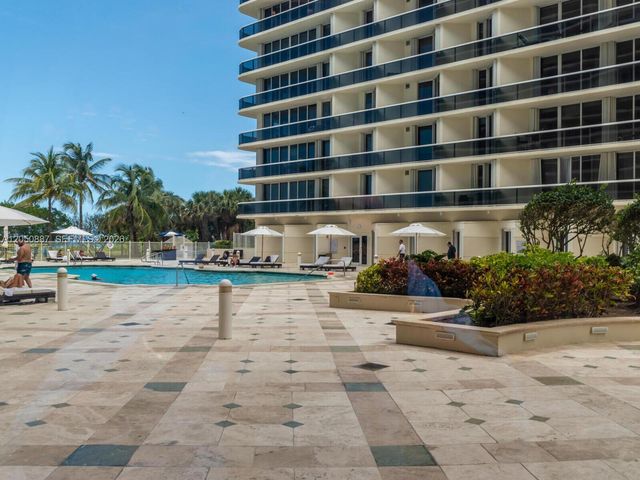 9595 Collins Ave N4-E, Surfside, FL 33154