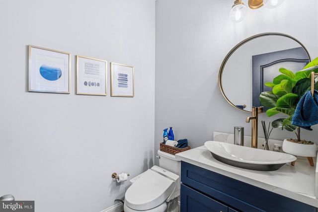 11 ABERDEEN CT, Marlton, NJ 08053