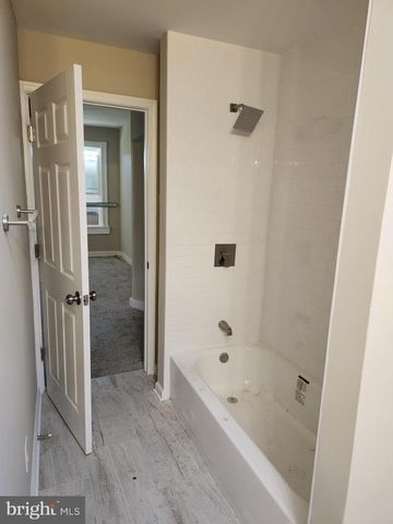 516 N ROBINSON ST, Baltimore, MD 21205