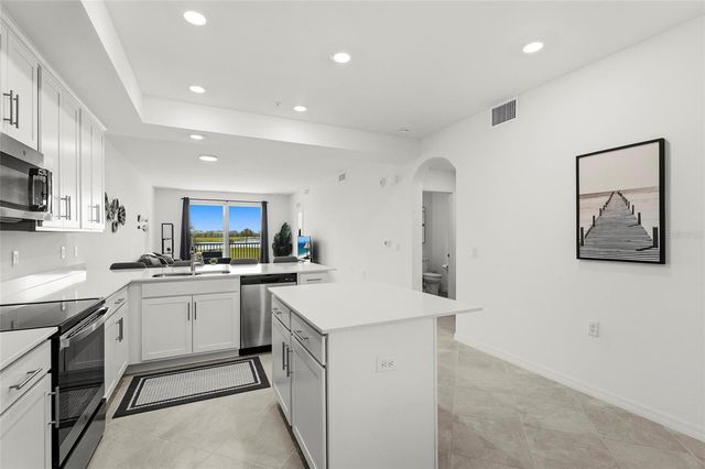 43985 BOARDWALK LOOP 2124, Punta Gorda, FL 33982