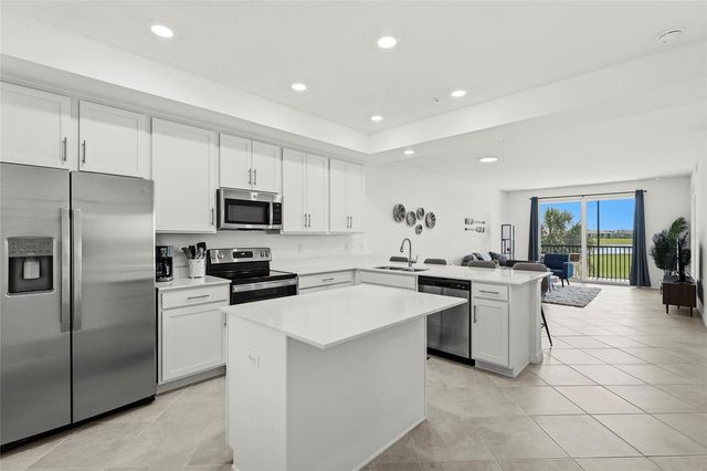 43985 BOARDWALK LOOP 2124, Punta Gorda, FL 33982