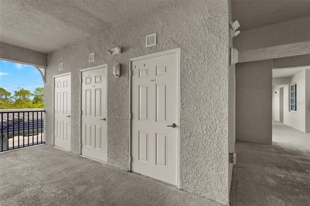 43985 BOARDWALK LOOP 2124, Punta Gorda, FL 33982