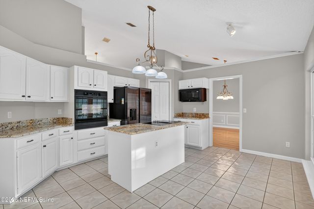 11726 S WHITE BLUFF Drive, Jacksonville, FL 32225