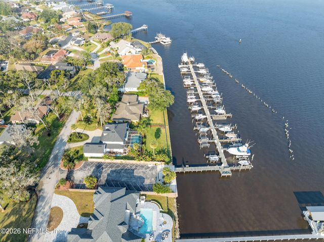 11726 S WHITE BLUFF Drive, Jacksonville, FL 32225