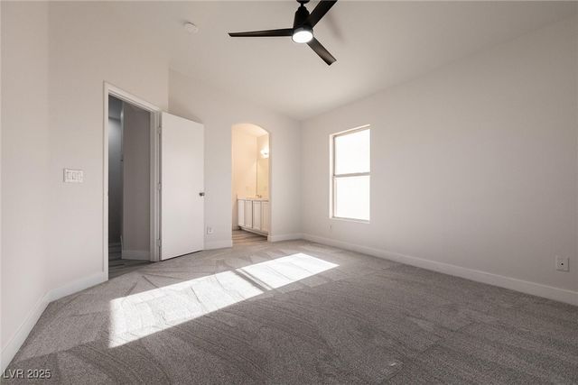 5960 Trickling Descent Street 101, Henderson, NV 89011