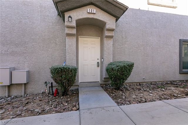 5960 Trickling Descent Street 101, Henderson, NV 89011