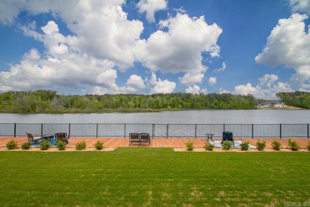 7016 WESTSHORE Avenue, Benton, AR 72019