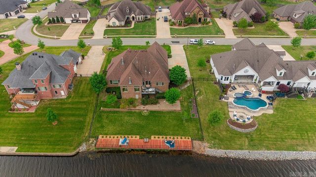 7016 WESTSHORE Avenue, Benton, AR 72019