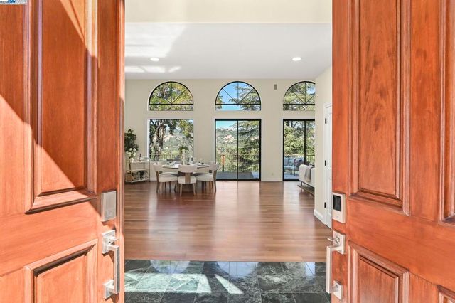 783 Solana Dr, Lafayette, CA 94549