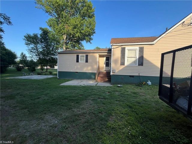 608 Unity Street, Thomasville, NC 27360