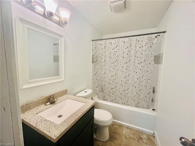 608 Unity Street, Thomasville, NC 27360