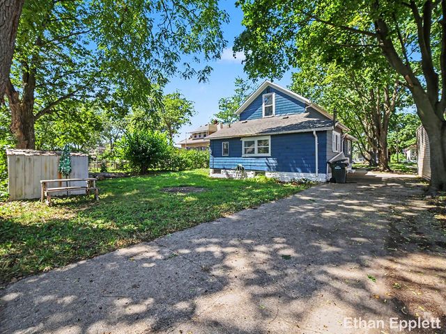 1532 Leahy Street, Muskegon, MI 49442