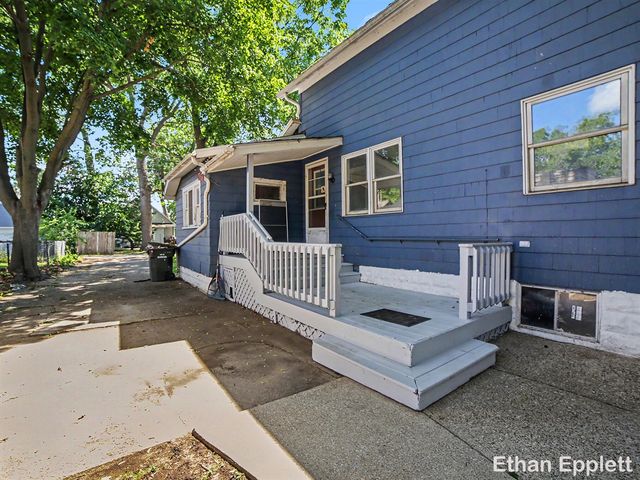 1532 Leahy Street, Muskegon, MI 49442