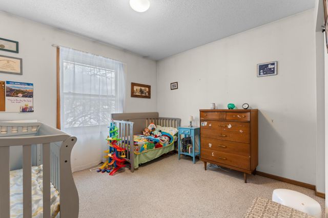 4917 25th Avenue NW, Rochester, MN 55901