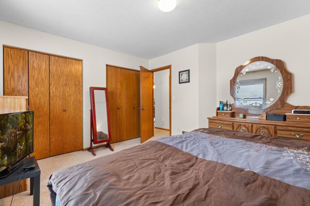 4917 25th Avenue NW, Rochester, MN 55901