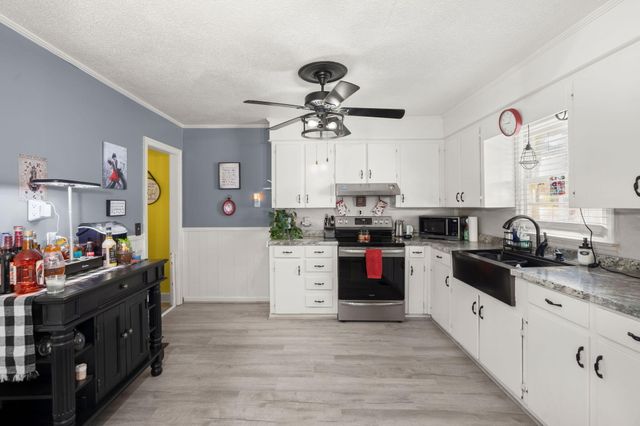 315 George Street, Walterboro, SC 29488